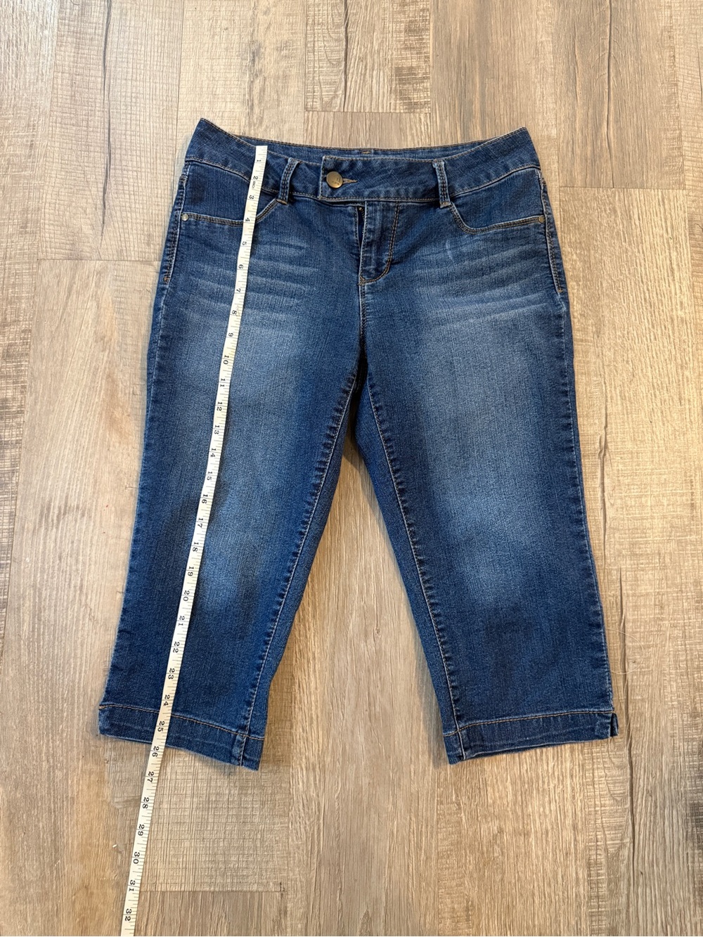 d. jeans Dark Blue Cropped Stretch Capri Jeans